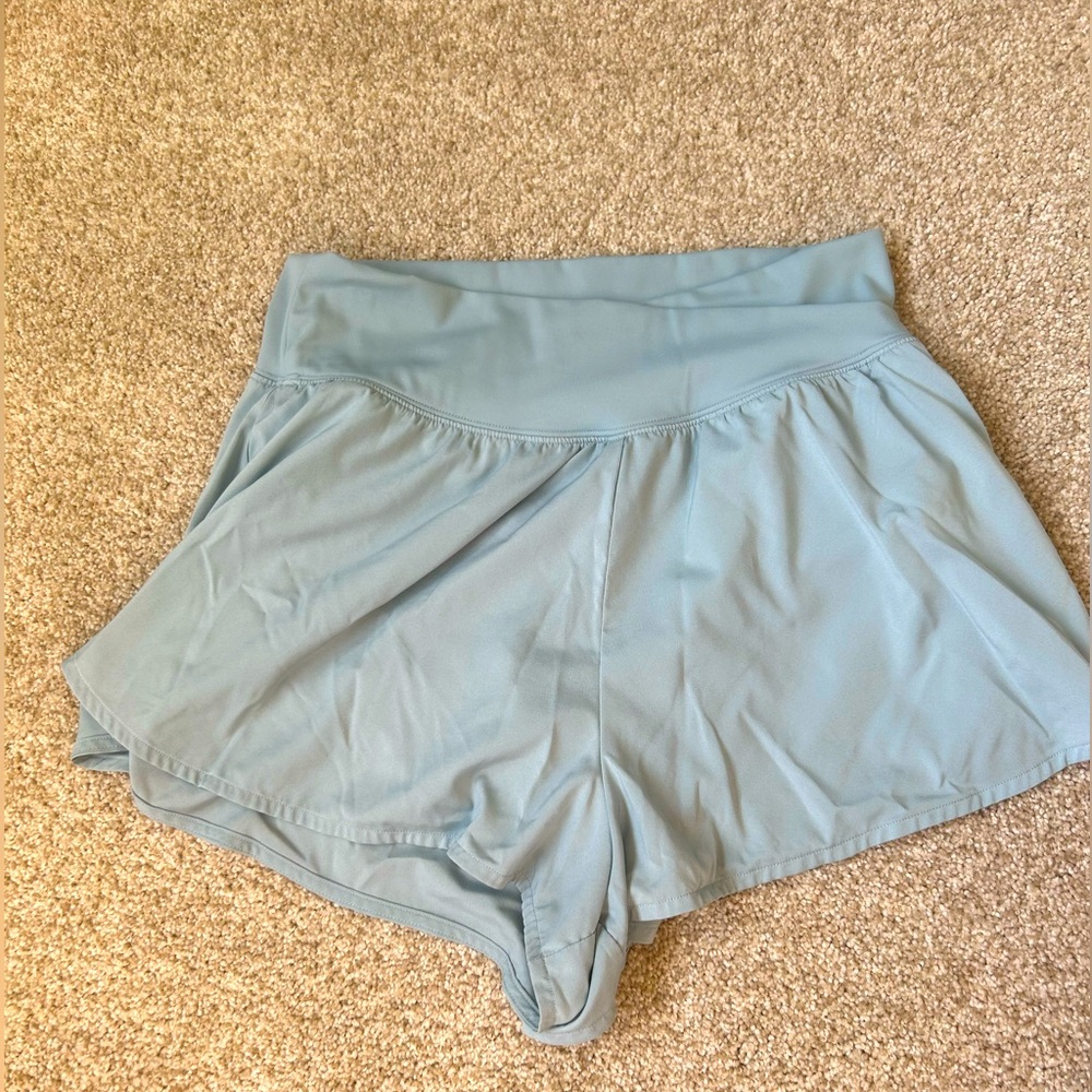 Gilly Hicks active running shorts with crossover waist